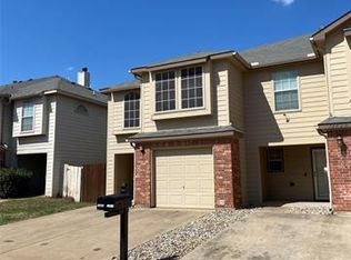 12627 Oceanside Dr, Euless, TX 76040