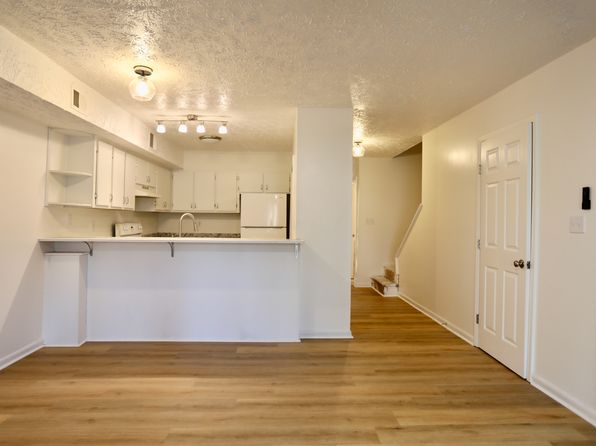 365 W Illinois Ave APT 5