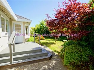 690 Riviera Cir, Larkspur, CA 94939