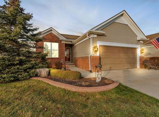 26974 Rock Lake Ct #47, Flat Rock, MI 48134