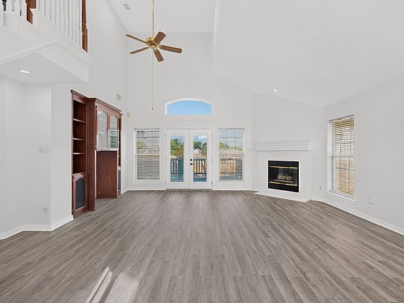 5th image of 714 Ashbrook Ct