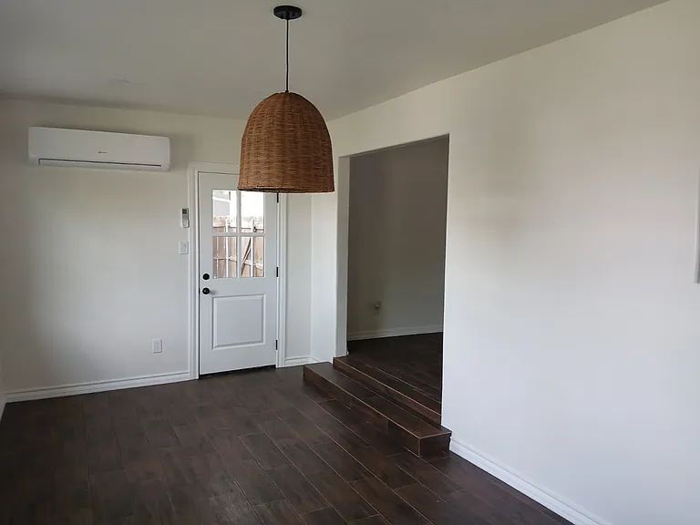 8414 Republic Dr — Photo 7