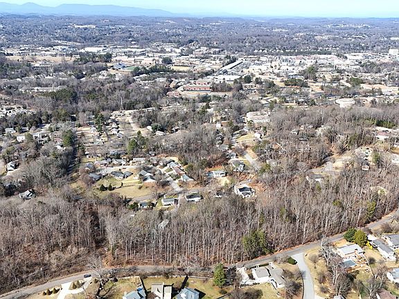 5th image of 637 S Gallaher View Rd