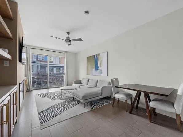 445 Island Ave Unit 321, San Diego, CA 92101