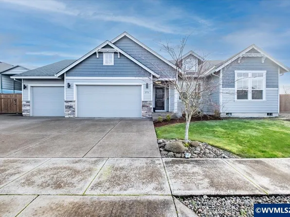 2774 NE Sonora Dr, Albany, OR 97321