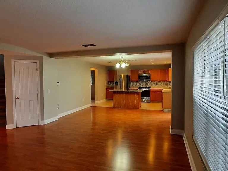 12827 Oulton Cir — Photo 4