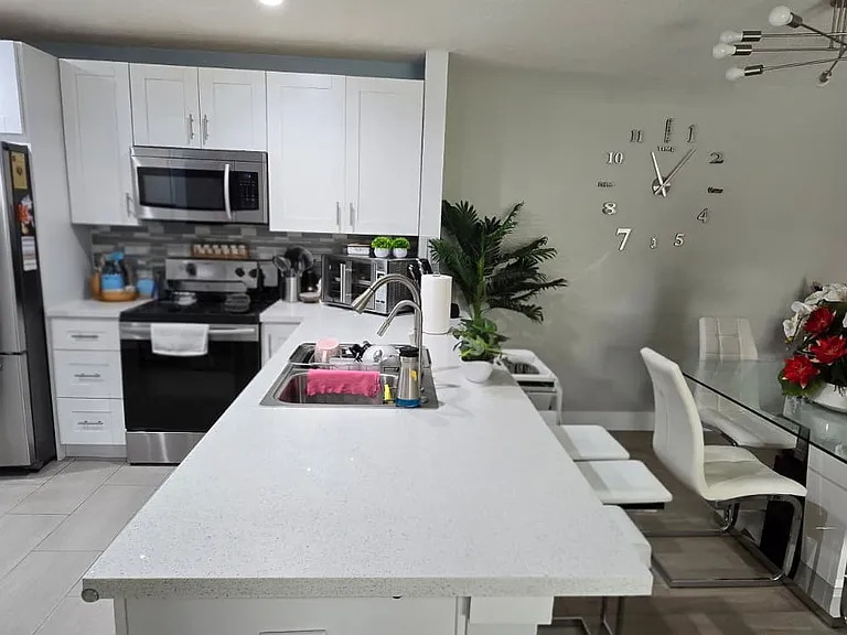 15370 SW 104th Ter #7 — Photo 9