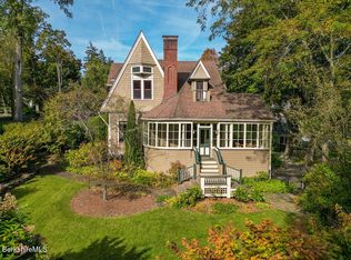 56 Taconic Ave, Great Barrington, MA 01230