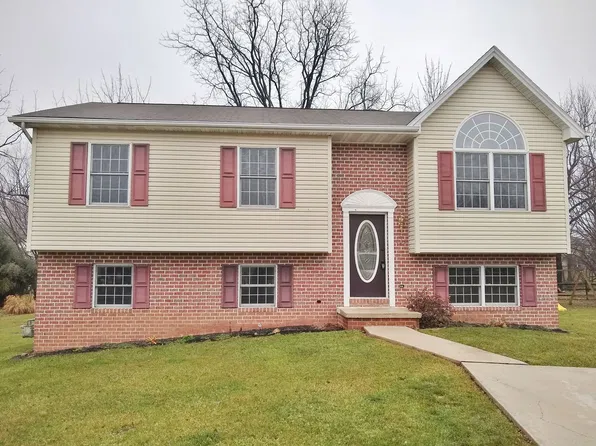 529 Lexington Way, Littlestown, PA 17340
