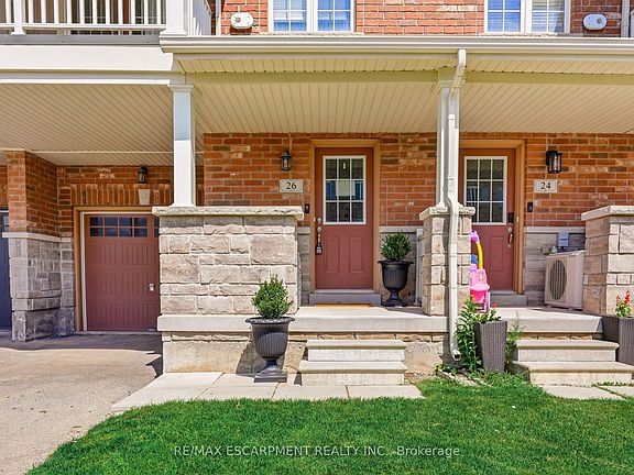 2nd image of 26 Hiscott Dr