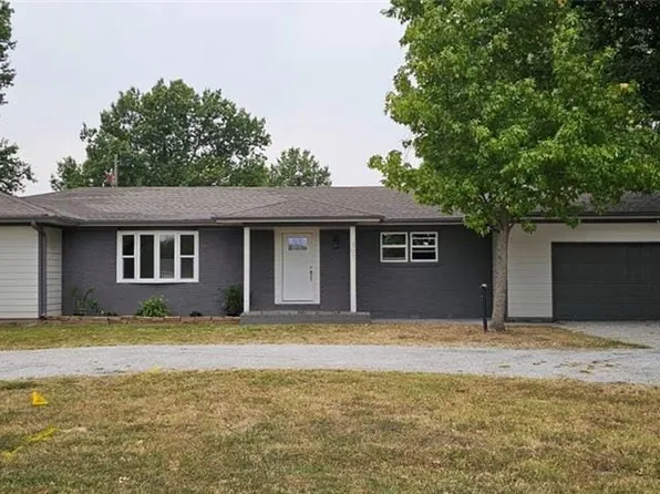 307 N Free King Hwy, Pittsburg, KS 66762