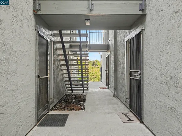 5290 San Pablo Dam Rd APT 19, El Sobrante, CA 94803