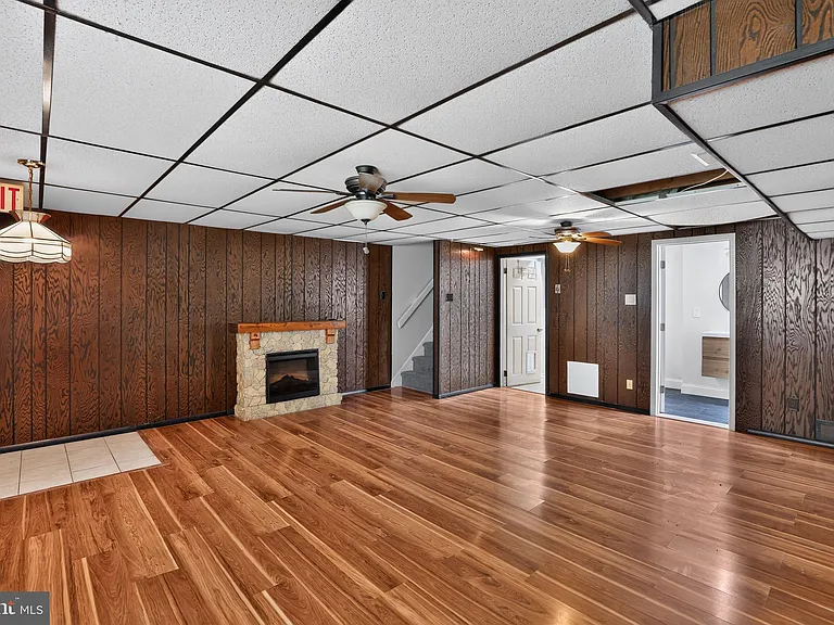 9312 Edmund St — Photo 23