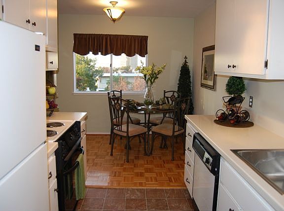 updated kitchen toward dining