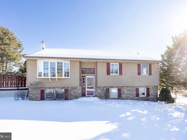 45 Wagner Ln, Coatesville, PA 19320