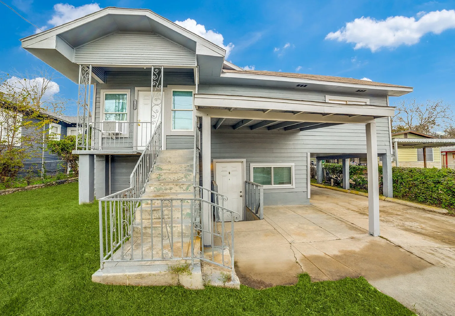 3 bed, 1.0 bath, 1348 sqft, $1,199 — Photo 3