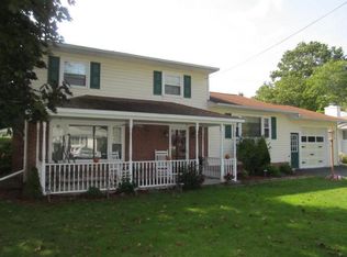 27 Crestview Dr E, Pine City, NY