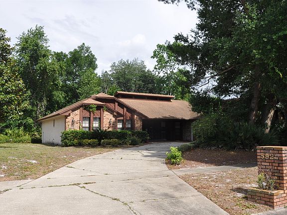 3rd image of 5920 Cedar Pine Dr
