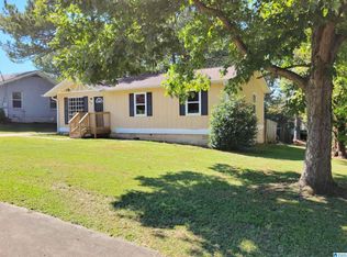 228 Bayberry Rd, Birmingham, AL 35214