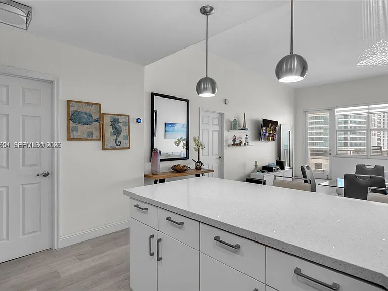 3725 Ocean Dr #Penthouse 03 — Photo 19