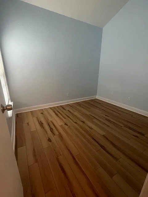2 bed, 980 sqft, $1,600 — Photo 3