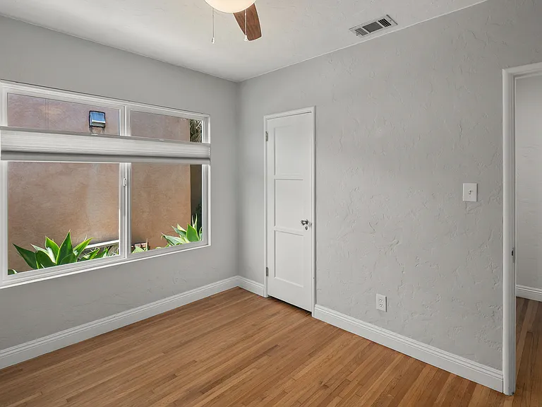 4804 Biona Dr — Photo 36