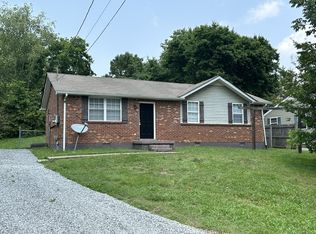 1543 Cherry Tree Dr, Clarksville, TN 37042