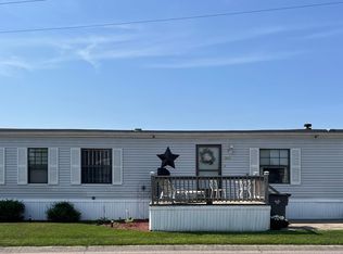 1801 Parke Pl, Elkhart, IN 46514