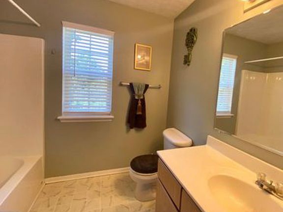 2nd image of 6302 Cottage Field Cir