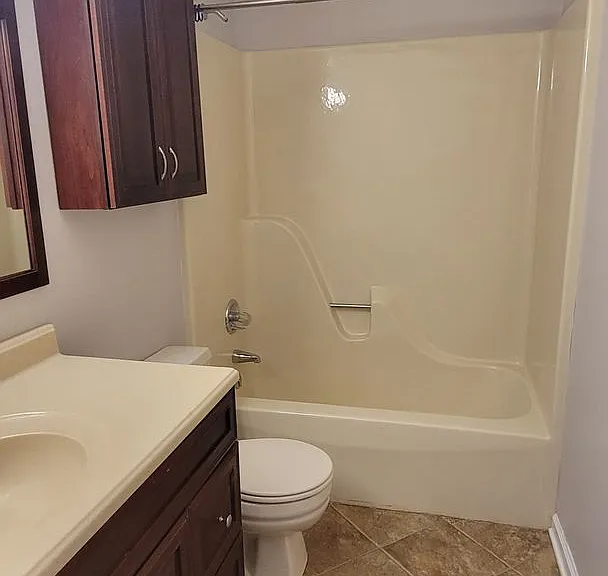 253 Chickering Rd — Photo 25