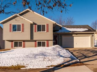 6017 25th Ave NW, Rochester, MN 55901