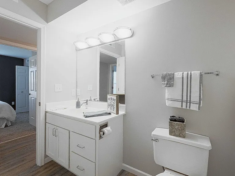 Compass Pointe — Photo 113