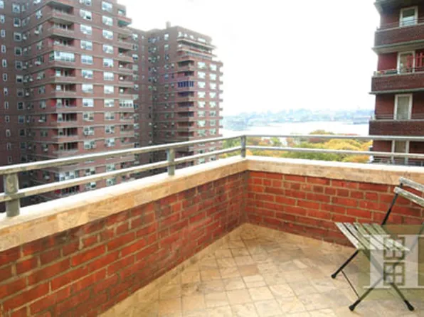 575 Grand Street image 1 of 5