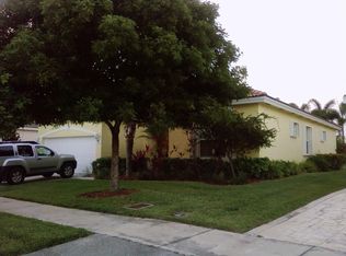 2485 SE 4th Pl, Homestead, FL 33033