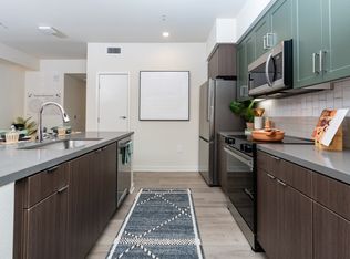 North Grove, Riverside, CA 92501