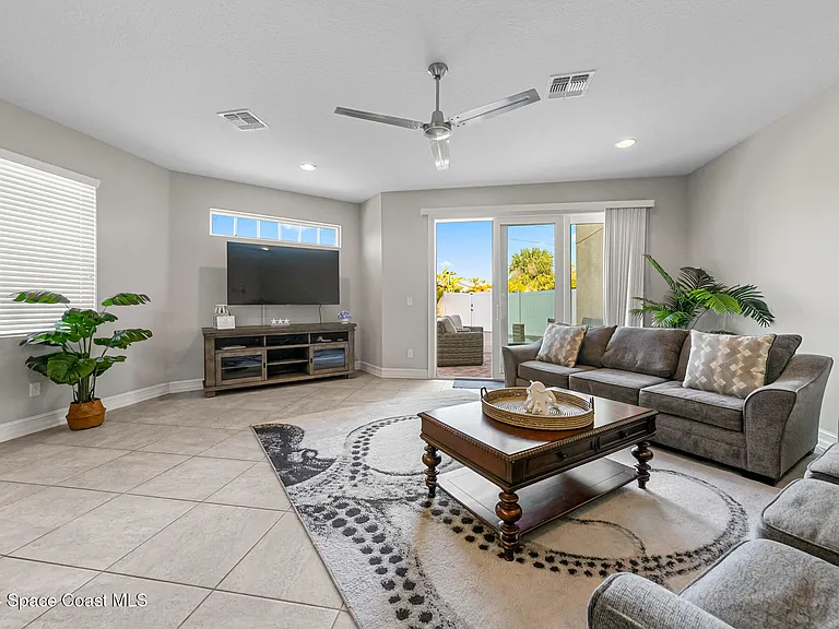 144 Mediterranean Way — Photo 14