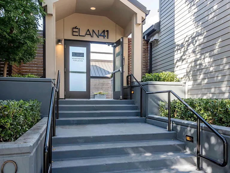 Elan41 — Photo 18