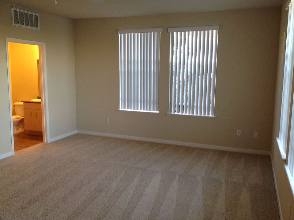 2nd image of 901 Starbuck St APT 311
