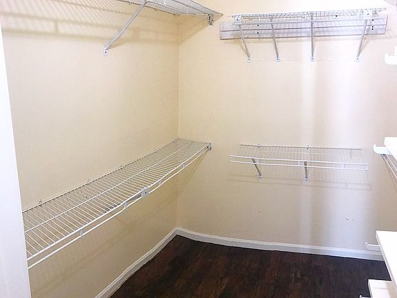 Master Closet walk-in