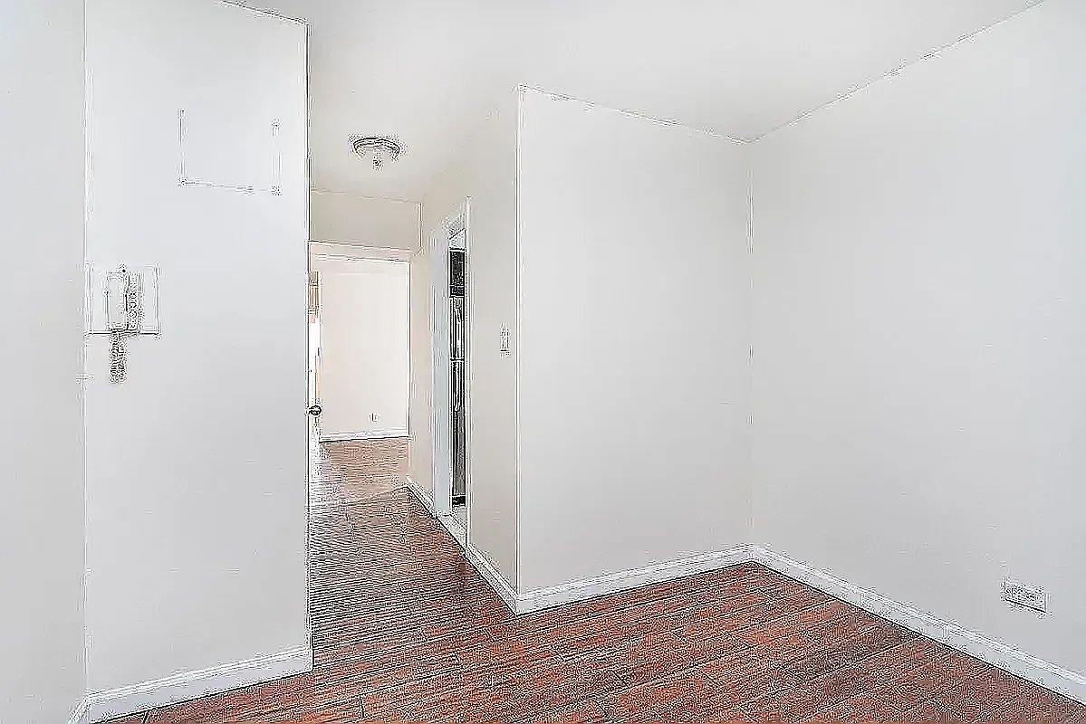 5545 Netherland Avenue — Photo 4