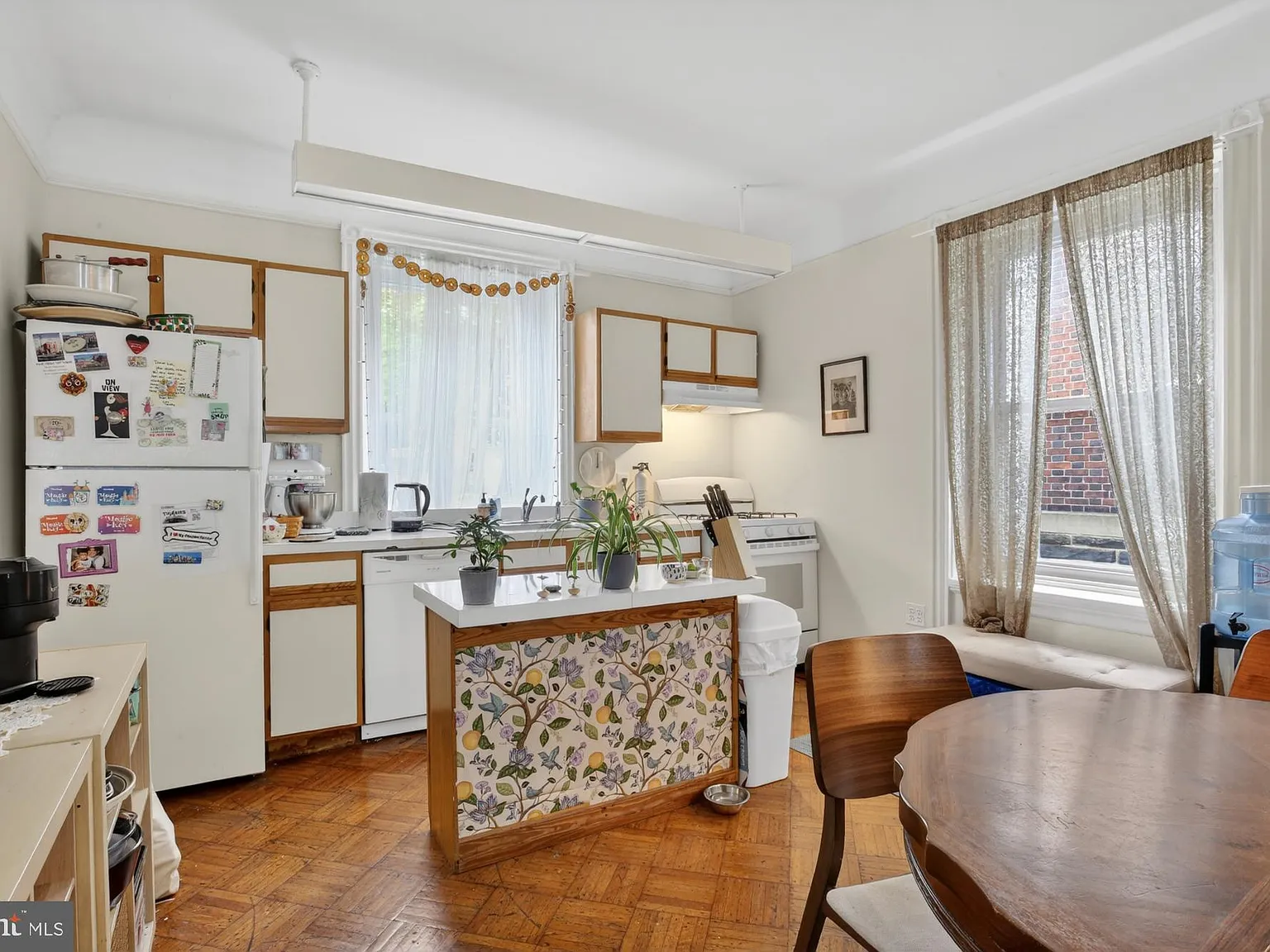 2 bed, $1,550 — Photo 4