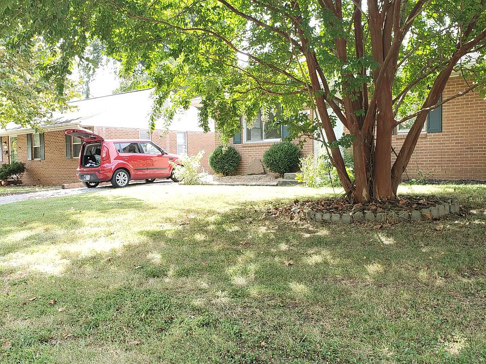 1st image of 2313 S Saint James Blvd
