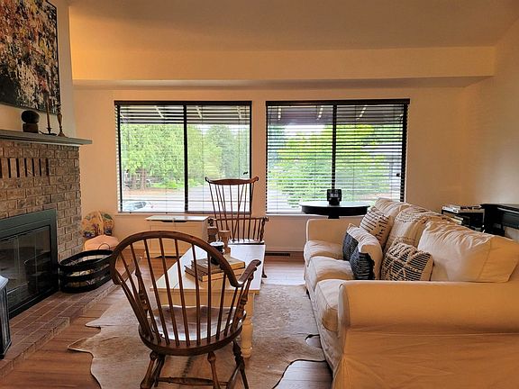 4th image of 2182 NE Bartre Ct