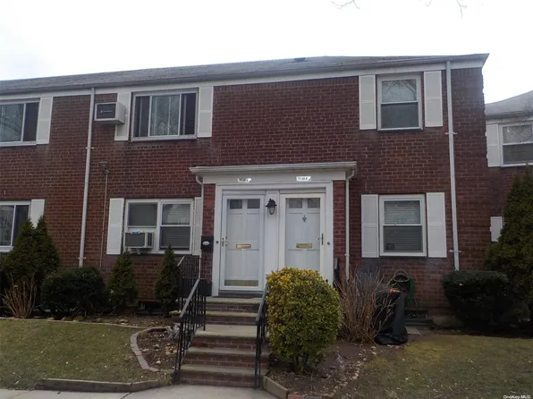 77-02 247th Street 2nd fl, Bellerose, NY 11426