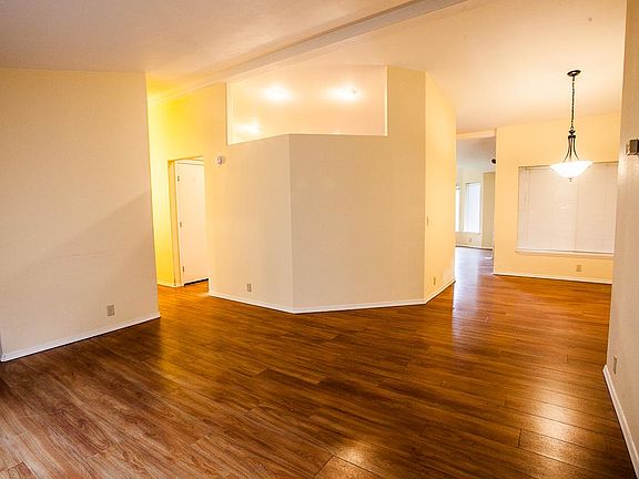 5th image of 4040 Summitview Way