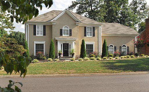 1st image of 1405 Knightsbridge Dr