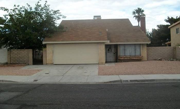 1st image of 4026 Arrowood Dr