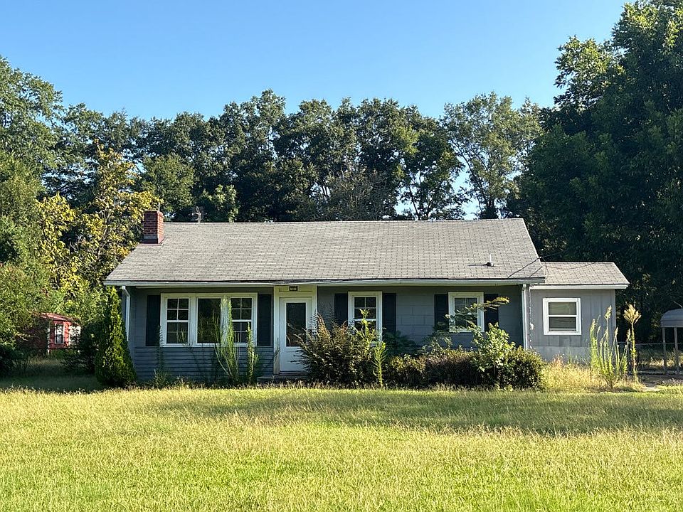 1st image of 211 Lowe Cir