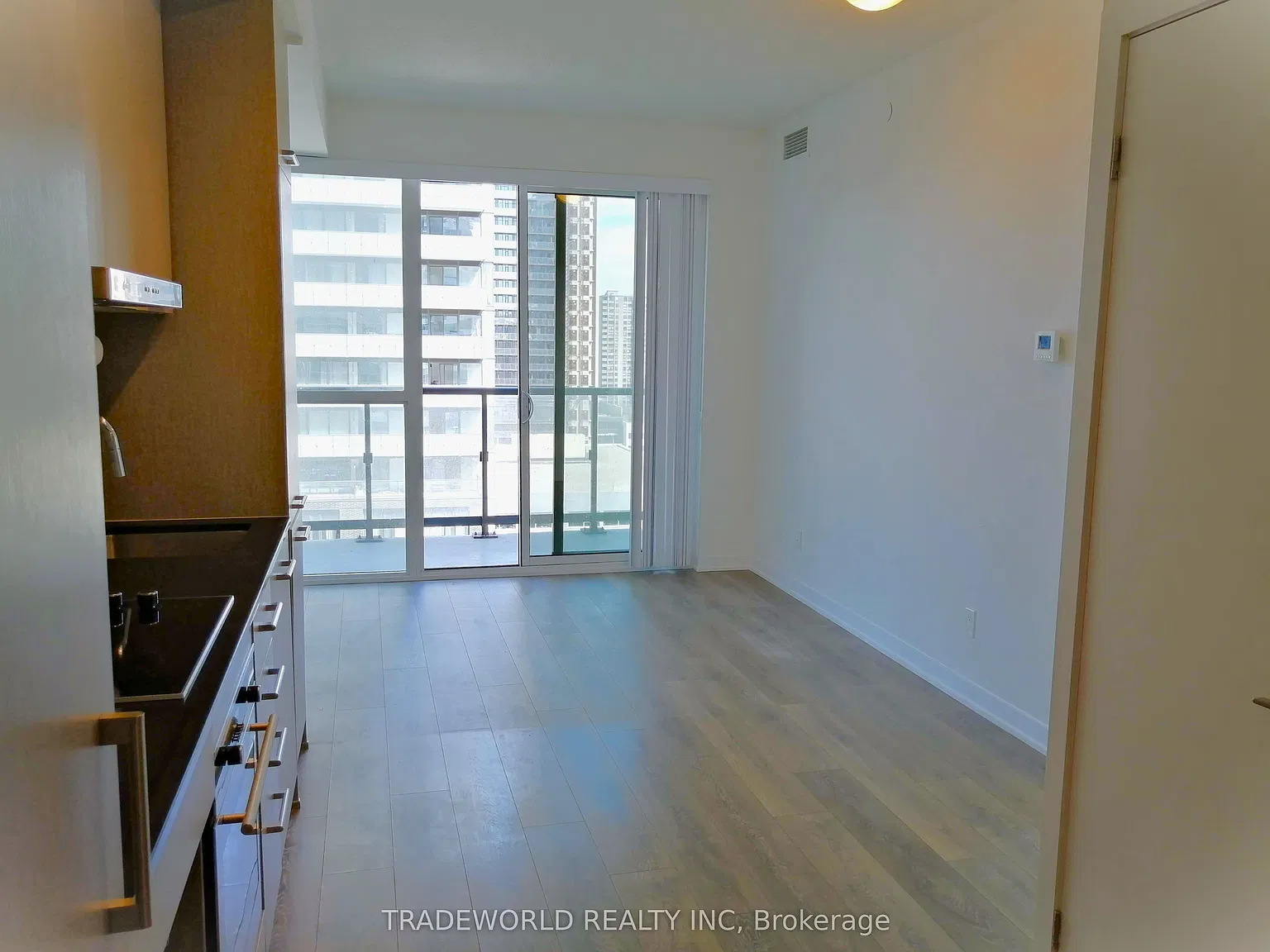 2 bed, $2,450 — Photo 2