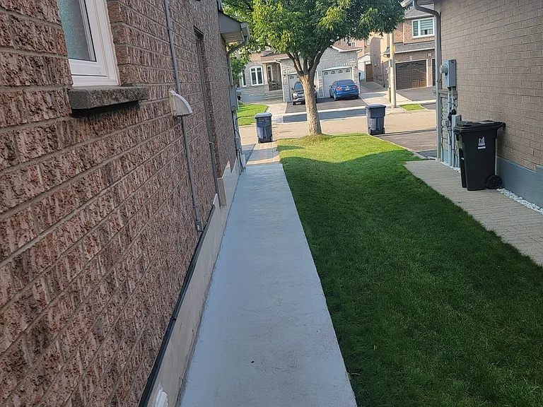 31 Pinecone Dr #BASEMENT — Photo 19